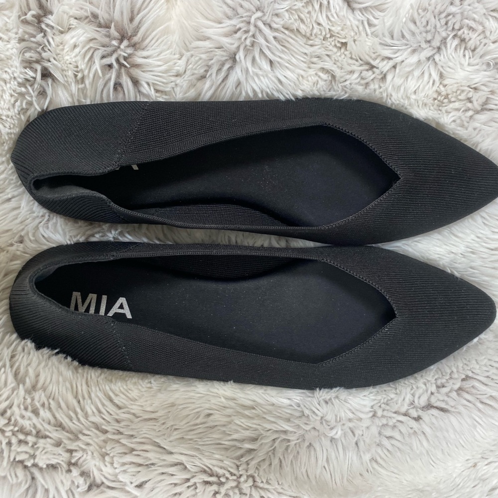 Super comfy flats